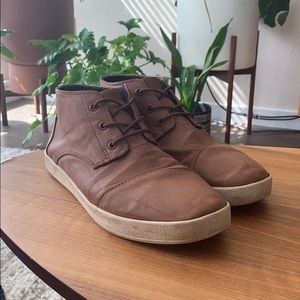 TOMS Men Leather Chukka Style Boot Shoes Size 10.5